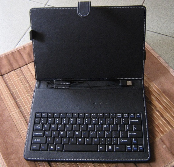Tablet 10' Case with USB connection, Keyboard Folio for any 9.7'/10' tablet