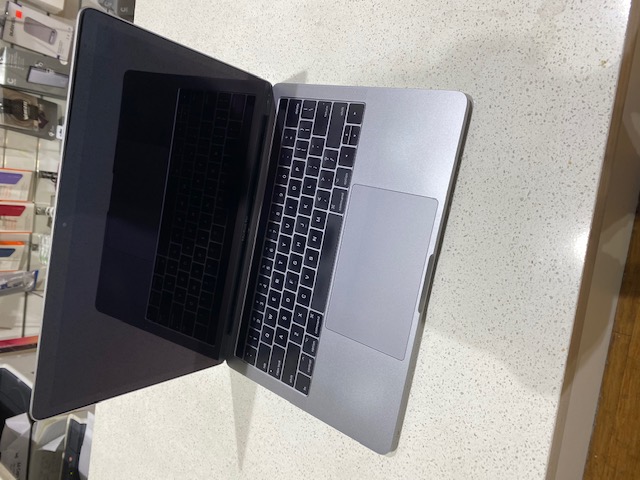 buy Pre-owned Apple Macbook Pro 13