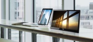 AOC 15.6" IPS 5ms Full HD 1920 x 1080 USB 3.0 Powered Business Mobile Portable Monitor - Tilt, VESA75mm