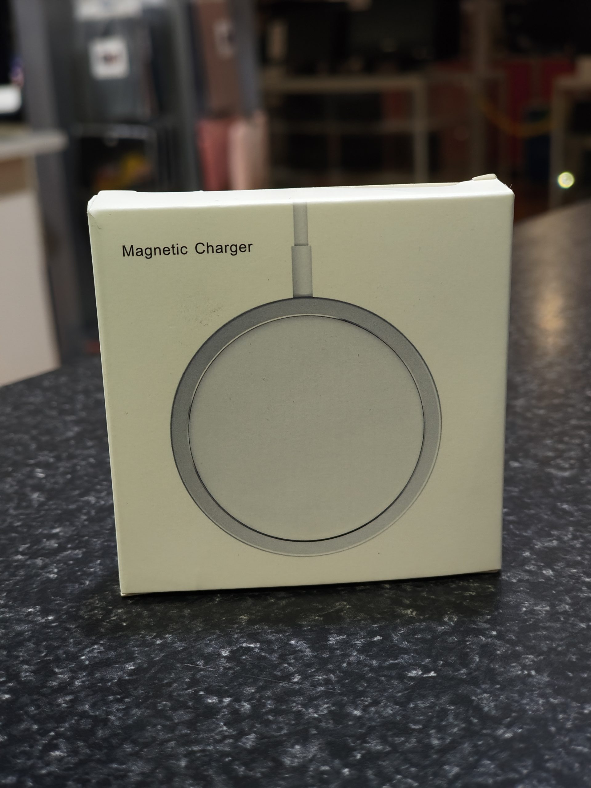 15W MagSafe Magnetic Fast Charging Wireless Charger