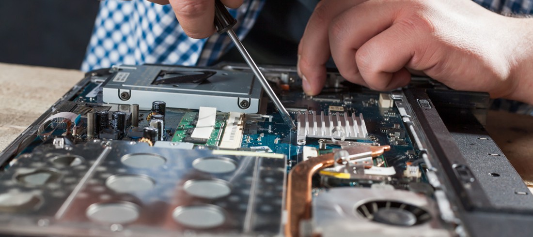 Repair or Replace Your Laptop? The Decision Most Users Get Wrong